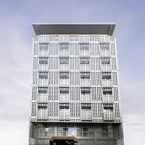 Otel Beyond